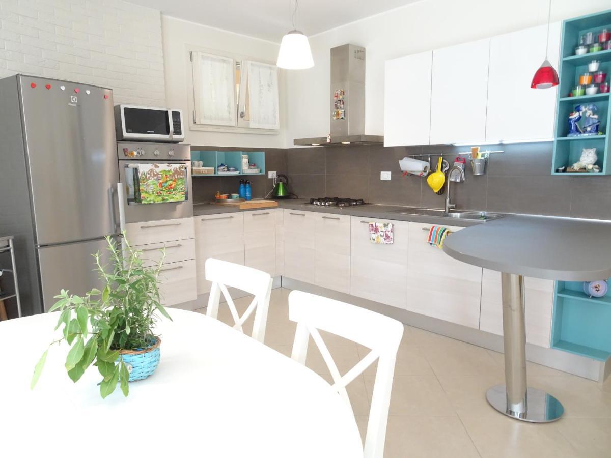 Italy Home San Costanzo Εξωτερικό φωτογραφία